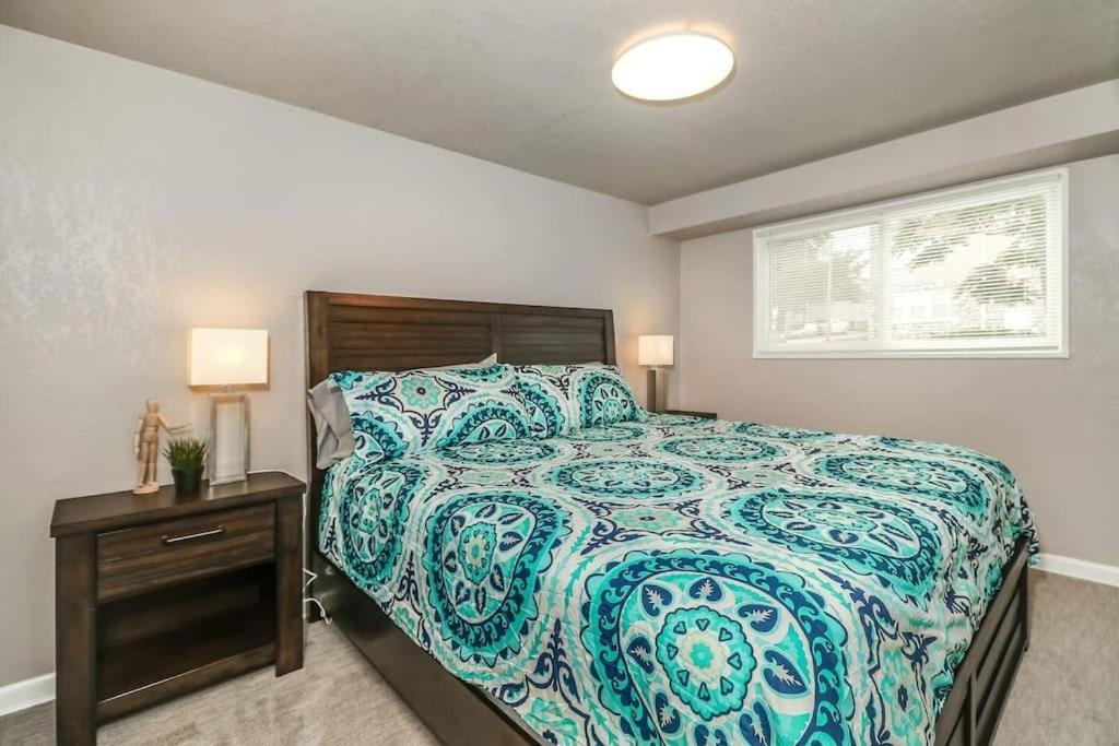 Holly Second Floor 2 King Beds